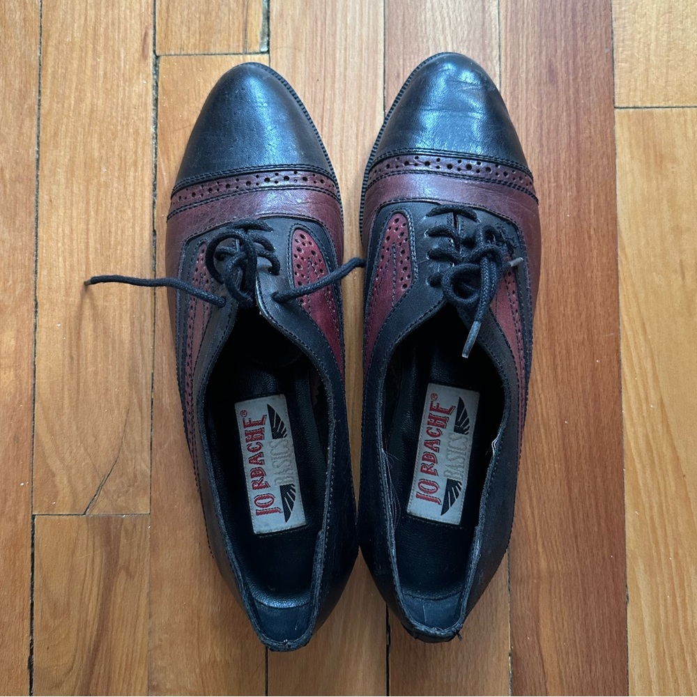 Vintage Jordache oxfords